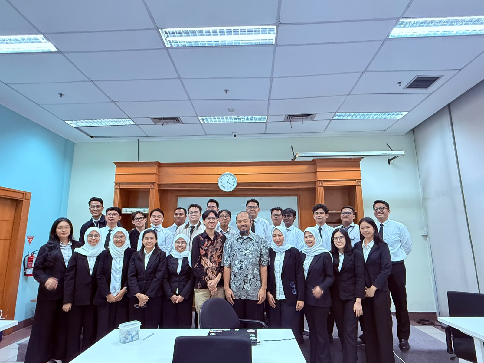 With the ODP cohort and Pusilkom UI staff after the Day 22 session.